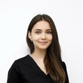 Харченко Анна Дмитриевна, стоматолог-терапевт