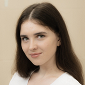 Часовских (Турапина) Арина Александровна, стоматолог-терапевт