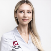 Попова Ангелина Олеговна, стоматолог-терапевт