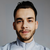 Полежаев Максим Анатольевич, стоматолог-хирург