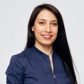 Маякова Ольга Михайловна, стоматолог-терапевт