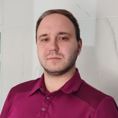 Грунин Иван Валерьевич, стоматолог-хирург