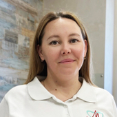 Максимова Екатерина Александровна, стоматолог-терапевт
