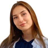 Бульбенко Полина Олеговна, стоматолог-терапевт