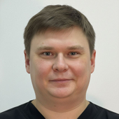 Захаров Никита Андреевич, стоматолог-терапевт
