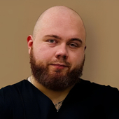 Кожевников Глеб Александрович, массажист