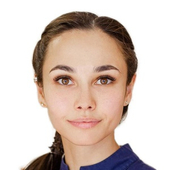 Попова Виктория Сергеевна, стоматолог-хирург