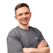 Репин Максим Викторович, стоматолог-хирург