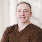 Кокшаров Данил Андреевич, стоматолог-хирург