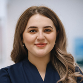 Айбазова Дарина Локмановна, стоматолог-терапевт
