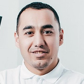 Конихов Илья Захарович, стоматолог-терапевт