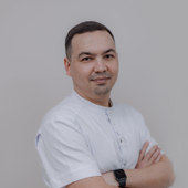 Мулендеев Максим Геннадьевич, стоматолог-ортопед