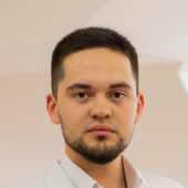 Тюлюбаев Азамат Кинжебаевич, нейрохирург