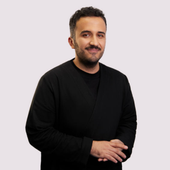 Бегизов Тимур Робертович, стоматолог-терапевт