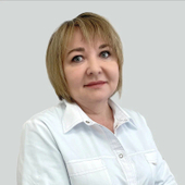 Королева Оксана Витальевна, врач-косметолог