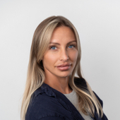 Масловская Анна Романовна, инструктор ЛФК