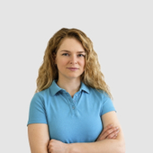 Тюшева Елена Ярославовна, массажист