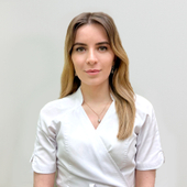 Магомедова Элина Идрисовна, хирург