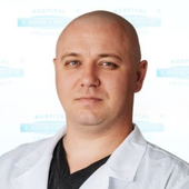 Петухов Денис Сергеевич, травматолог-ортопед