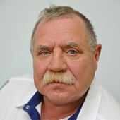 Крапчиков Вадим Юрьевич, стоматолог-ортопед