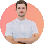 Колочихин Руслан Сергеевич, стоматолог-терапевт