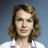 Тихомирова Елена Николаевна, массажист