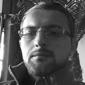 Алиев Анвар Рамазанович, стоматолог-терапевт