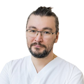 Октябрьский Михаил Владимирович, пластический хирург