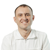 Мазин Дмитрий Сергеевич, стоматолог-терапевт