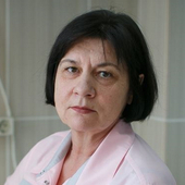 Глинская Елена Аркадьевна, стоматолог-хирург