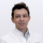 Шакиров Артём Ильдарович, травматолог-ортопед