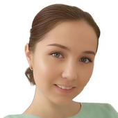 Гусарова Анна Алексеевна, стоматолог-терапевт