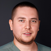 Рахматуллин Динар Завдатович, стоматолог-хирург