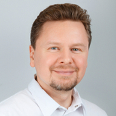 Павлунин Дмитрий Олегович, стоматолог-хирург