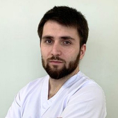Шамилов Камиль Эльдарович, стоматолог-хирург