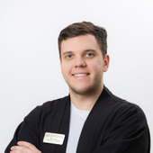 Колесников Александр Эдуардович, стоматолог-хирург