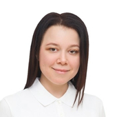 Микаелян (Сердцева) Евгения Александровна, стоматолог-хирург