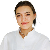 Ляшенко Дарья Сергеевна, стоматолог-терапевт