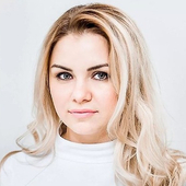 Красильникова Елена Сергеевна, врач-косметолог