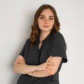 Эйчис Вероника Юрьевна, стоматолог-терапевт