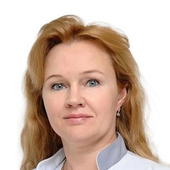 Топоркова Елена Юрьевна, стоматолог-терапевт