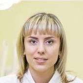 Шумова Анна Павловна, стоматолог-терапевт