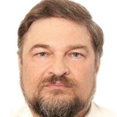 Аверкиев Дмитрий Евгеньевич, врач УЗД