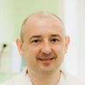 Ерохин Виталий Владимирович, стоматолог-терапевт