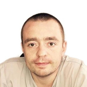 Аверинский Дмитрий Викторович, уролог