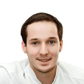 Магомедов Рамазан Омарович, стоматолог-терапевт