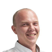 Бирюков Павел Алексеевич, стоматолог-терапевт