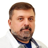 Дерстуганов Виталий Алексеевич, врач УЗД