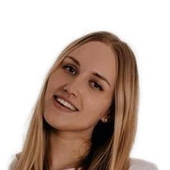 Жесткова Надежда Сергеевна, стоматолог-терапевт