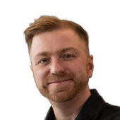 Ивлев Денис Александрович, стоматолог-хирург